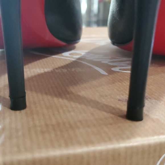 Christian Louboutin Black Predu Patnappapu Pumps - Picture 3 of 15